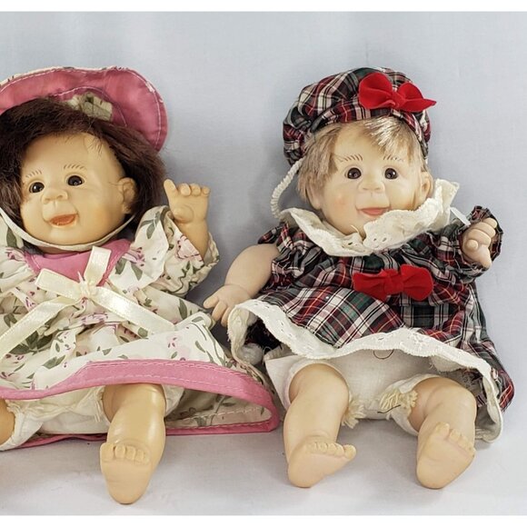 Vintage Gi-Go Toys Palm Pals Doll Baby Set of 2 Hong Kong - Picture 3 of 9